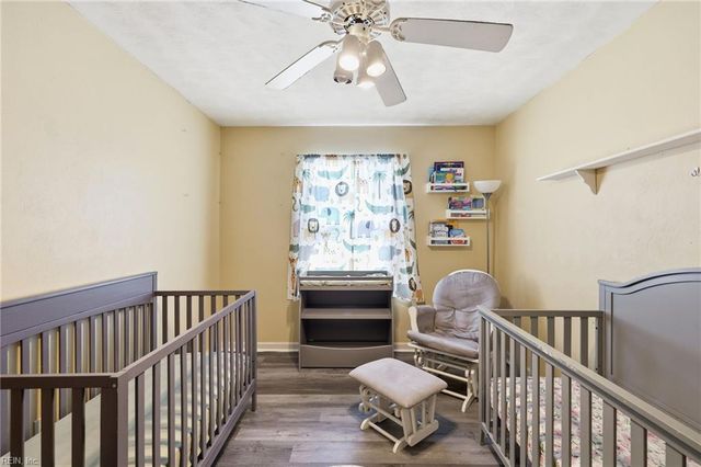 802 Primrose LN, Chesapeake, VA 23320