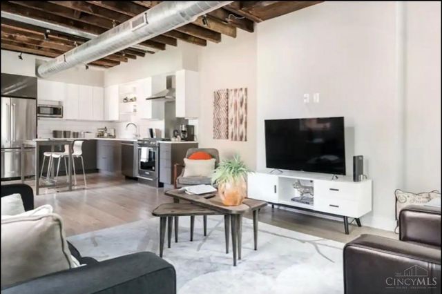 121 Green Street, Cincinnati, OH 45202