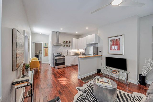 121 Green Street, Cincinnati, OH 45202