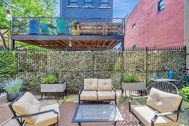 121 Green Street, Cincinnati, OH 45202