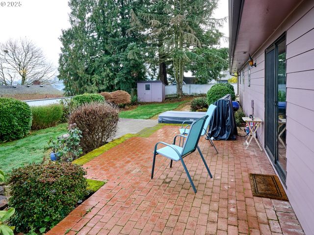 5270 CHAPMAN St S, Salem, OR 97306