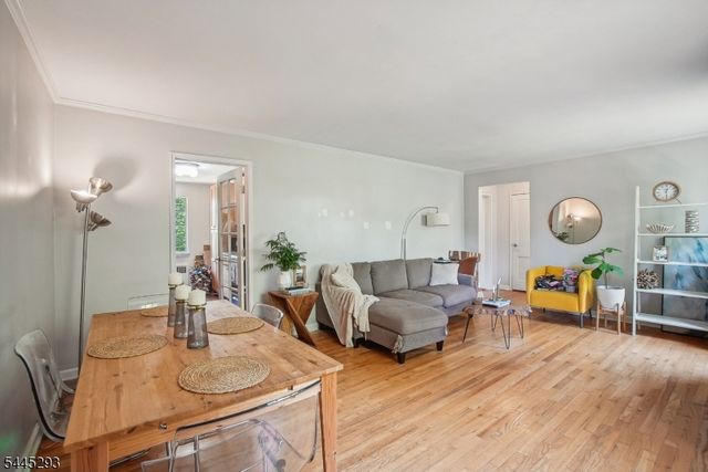 93 Troy Dr D, Springfield Twp., NJ 07081