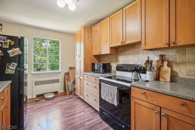 93 Troy Dr D, Springfield Twp., NJ 07081