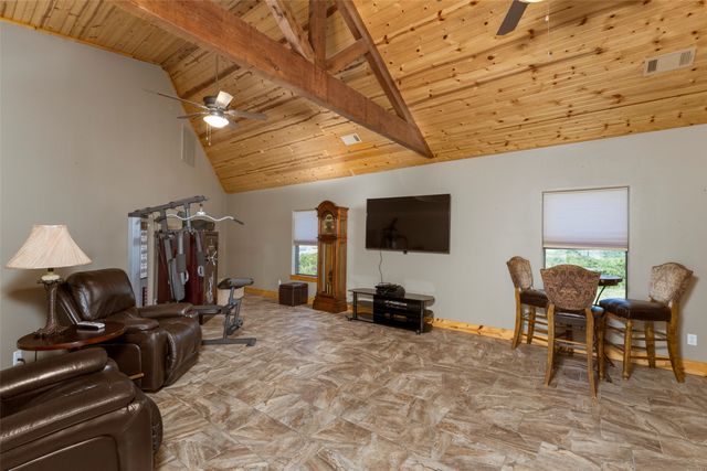 120 Trail Ridge, Weatherford, TX 76087
