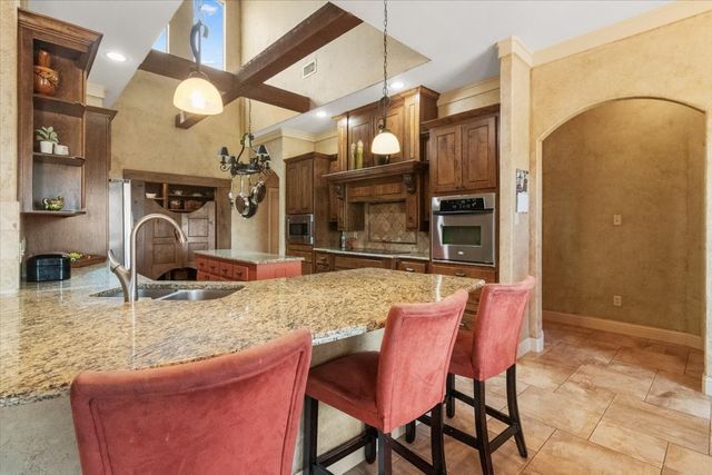 120 Trail Ridge, Weatherford, TX 76087