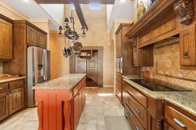 120 Trail Ridge, Weatherford, TX 76087