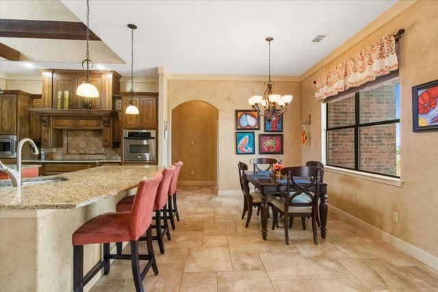 120 Trail Ridge, Weatherford, TX 76087