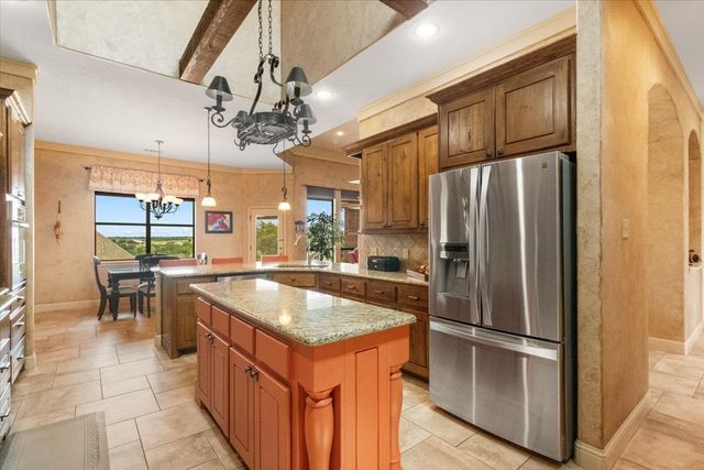 120 Trail Ridge, Weatherford, TX 76087