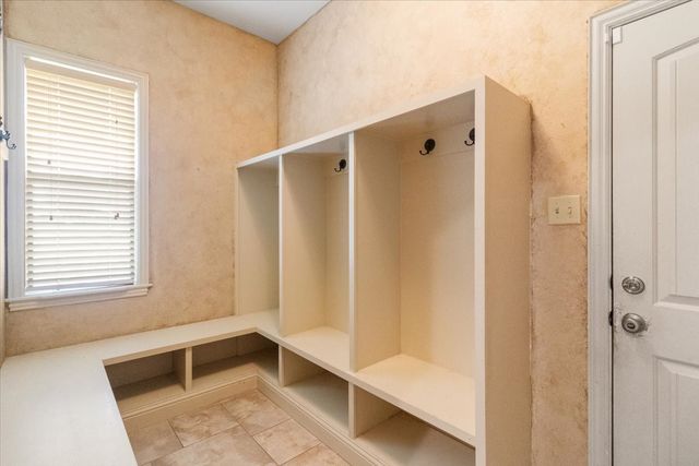 120 Trail Ridge, Weatherford, TX 76087