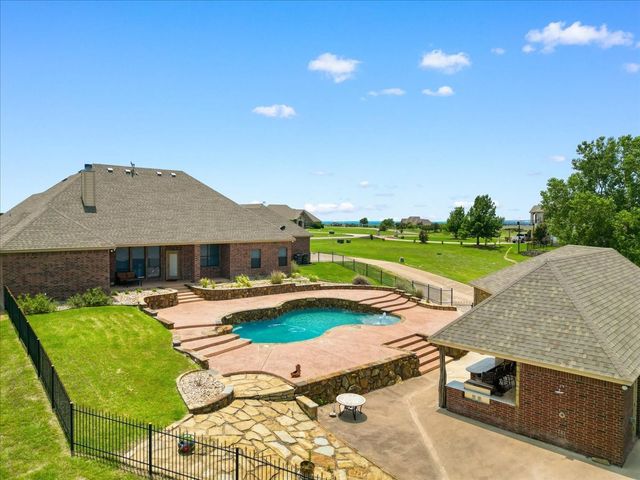 120 Trail Ridge, Weatherford, TX 76087
