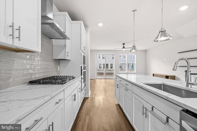 9309 BARNES LOOP, Manassas, VA 20110