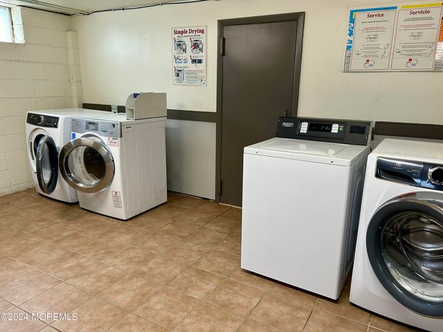207 13th Avenue 8, Belmar, NJ 07719