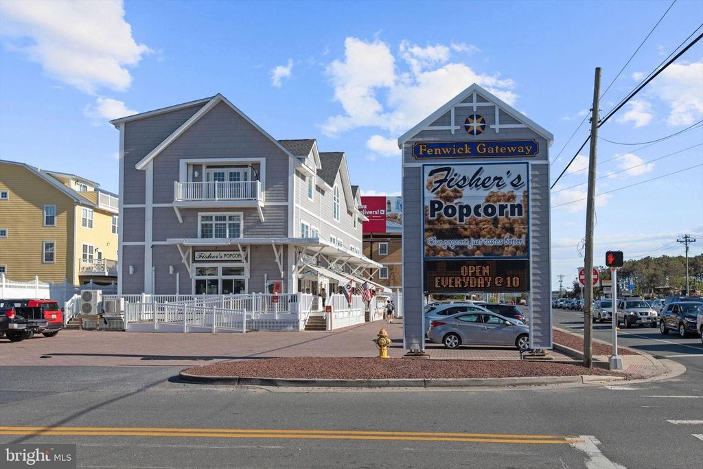 Image 36 of property listing at 14301 TUNNEL AVE #1B, Ocean City, MD 21842