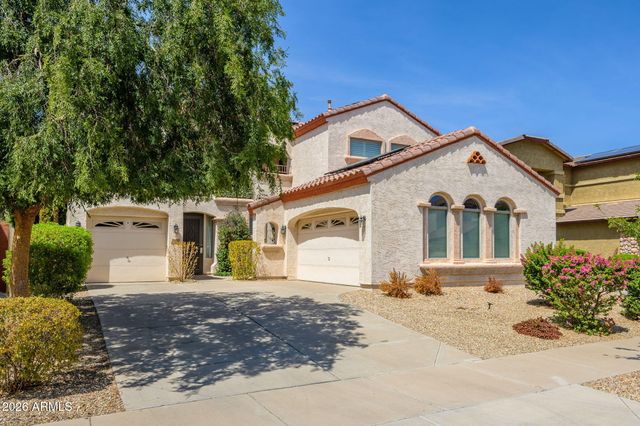 16060 W MERCER Lane, Surprise, AZ 85379