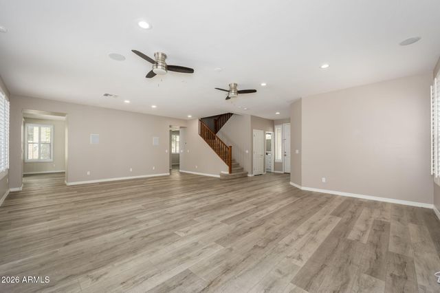 16060 W MERCER Lane, Surprise, AZ 85379