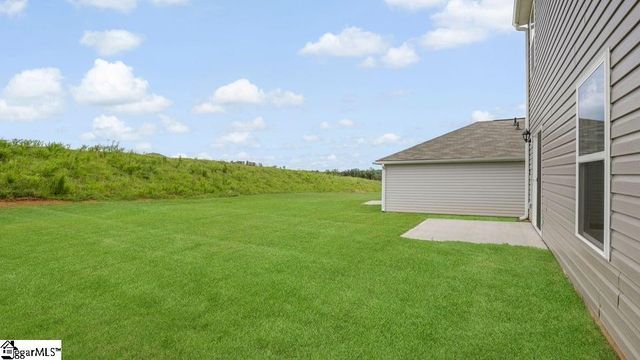 127 Lazzon Road, Moore, SC 29369