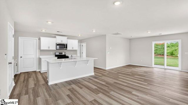 127 Lazzon Road, Moore, SC 29369