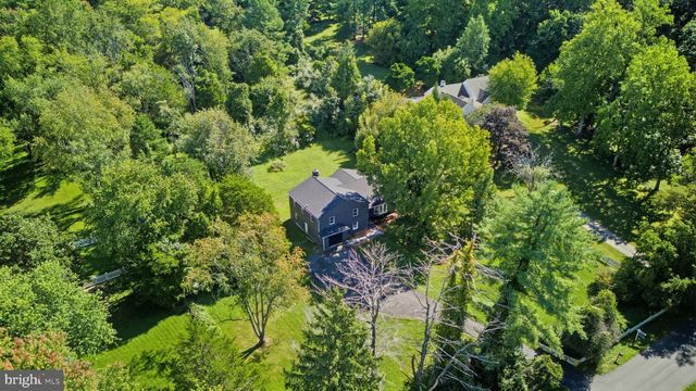 717 KENTLAND DR, Great Falls, VA 22066