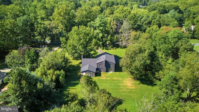 717 KENTLAND DR, Great Falls, VA 22066