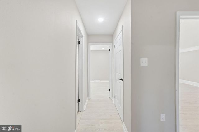 717 KENTLAND DR, Great Falls, VA 22066