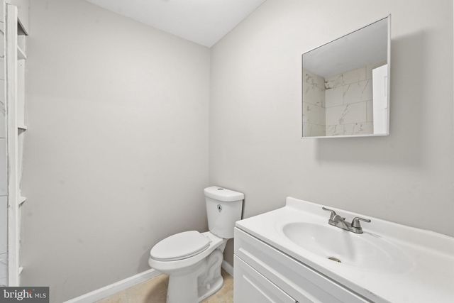 717 KENTLAND DR, Great Falls, VA 22066