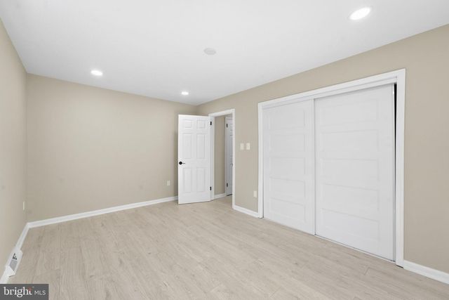 717 KENTLAND DR, Great Falls, VA 22066