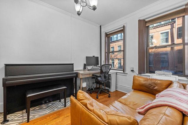 33 Irving Street 4, Boston, MA 02114