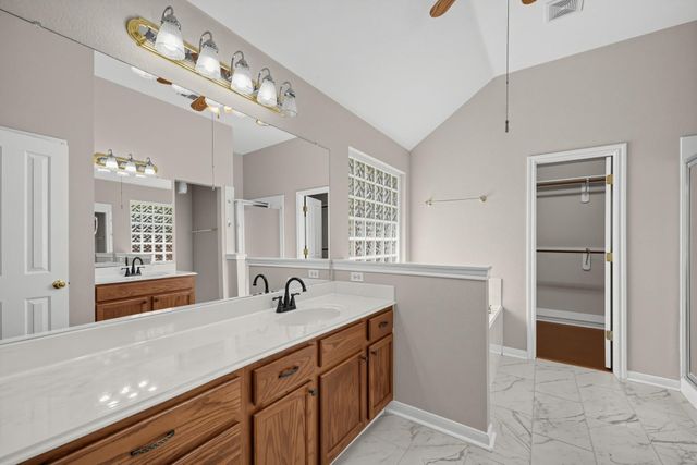18101 Grafton Glen CV, Pflugerville, TX 78660