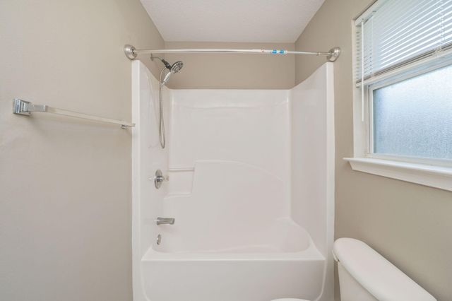 654 Brunson Street, Crestview, FL 32536