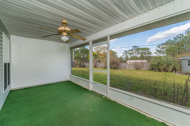 654 Brunson Street, Crestview, FL 32536