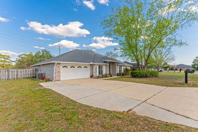 654 Brunson Street, Crestview, FL 32536