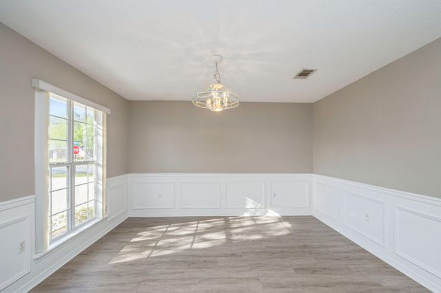 654 Brunson Street, Crestview, FL 32536