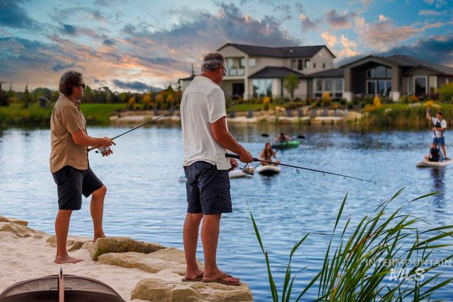 6799 Saddle Bred Way, Star, ID 83669