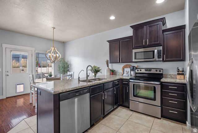 146 E CARBONELL WAY, Saratoga Springs, UT 84045