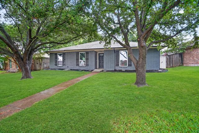 4539 Preston Trail Drive, Mesquite, TX 75150
