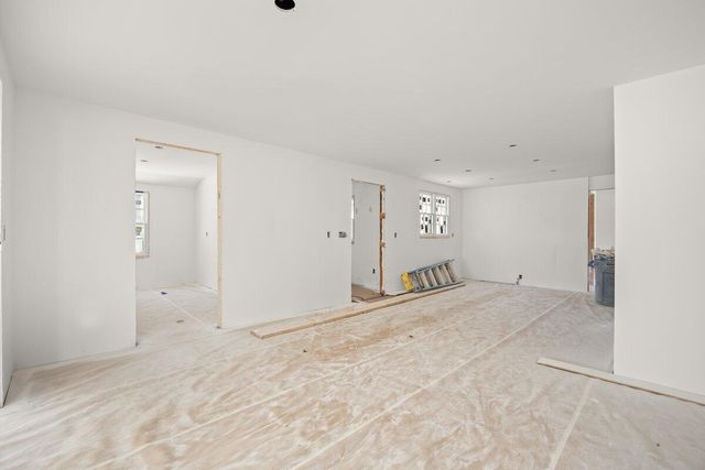 129 Driftwood Lane, South Yarmouth, MA 02664