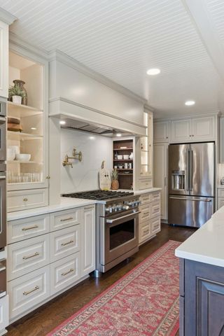 1106 Meadowcroft Lane, Mount Pleasant, SC 29464