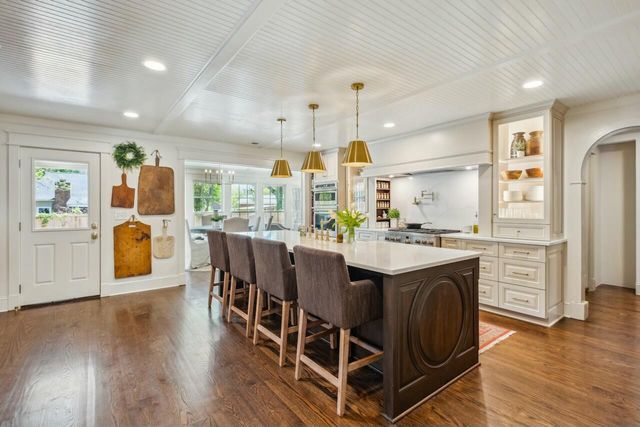 1106 Meadowcroft Lane, Mount Pleasant, SC 29464