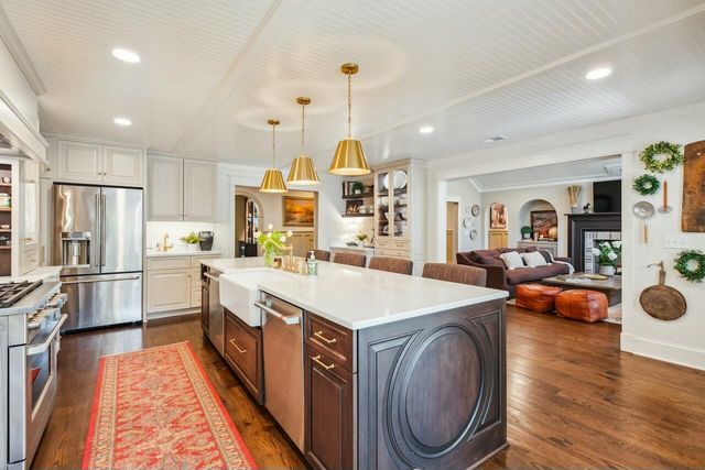 1106 Meadowcroft Lane, Mount Pleasant, SC 29464