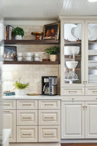 1106 Meadowcroft Lane, Mount Pleasant, SC 29464