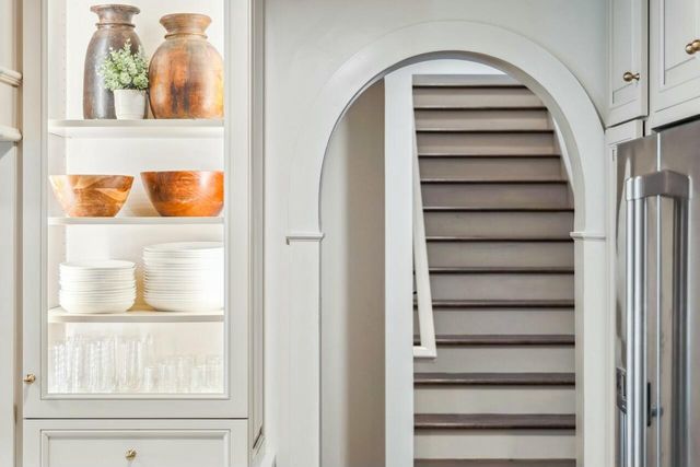 1106 Meadowcroft Lane, Mount Pleasant, SC 29464