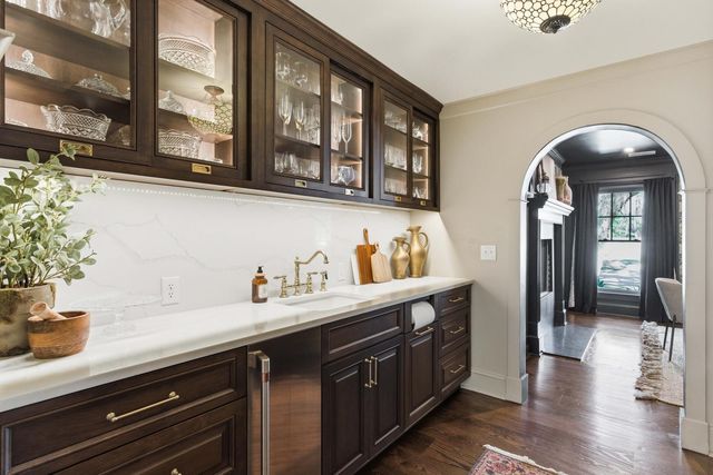 1106 Meadowcroft Lane, Mount Pleasant, SC 29464