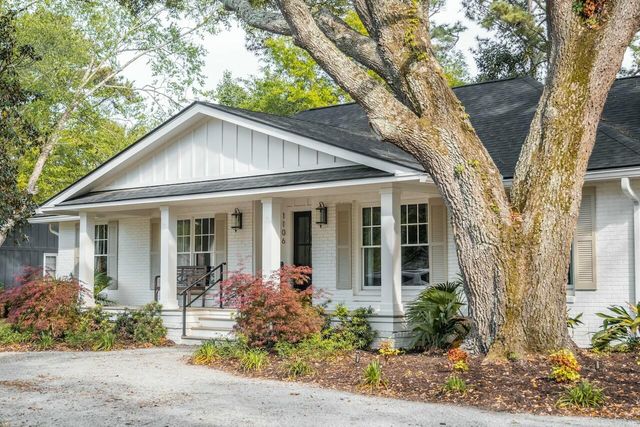 1106 Meadowcroft Lane, Mount Pleasant, SC 29464