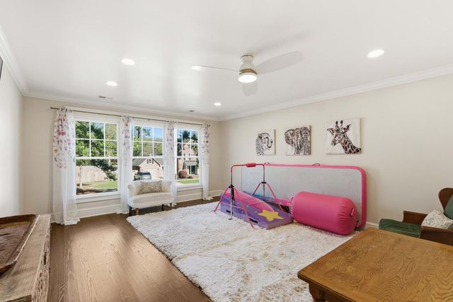 1106 Meadowcroft Lane, Mount Pleasant, SC 29464