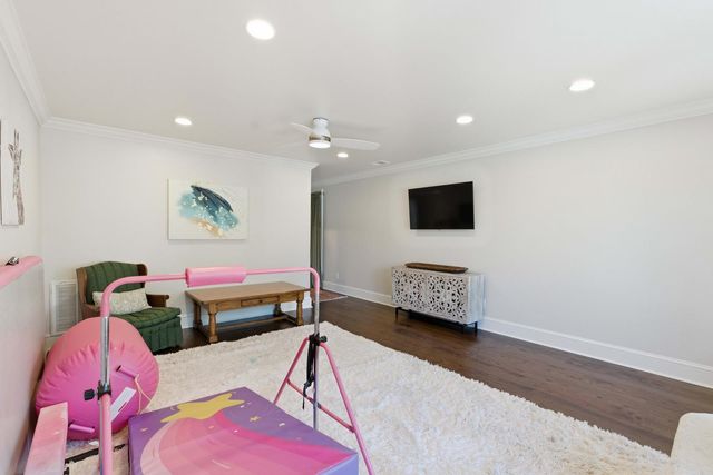 1106 Meadowcroft Lane, Mount Pleasant, SC 29464