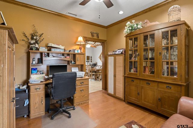 5975 N Hwy 271, Mt Pleasant, TX 75455