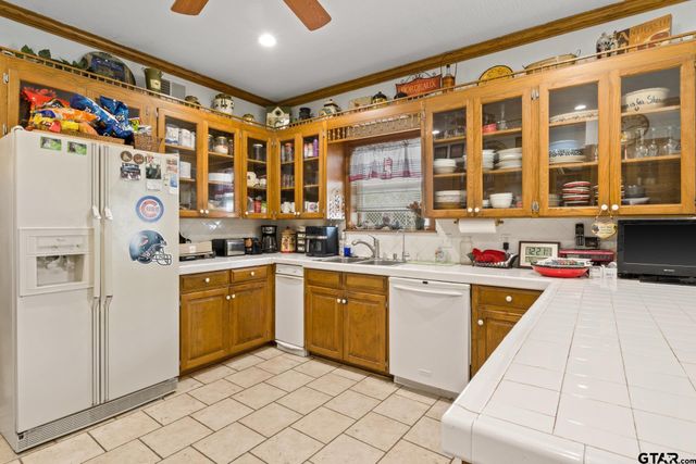 5975 N Hwy 271, Mt Pleasant, TX 75455