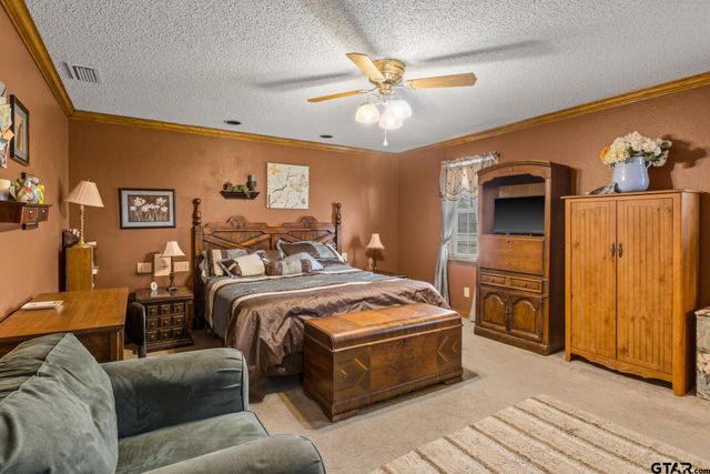 5975 N Hwy 271, Mt Pleasant, TX 75455