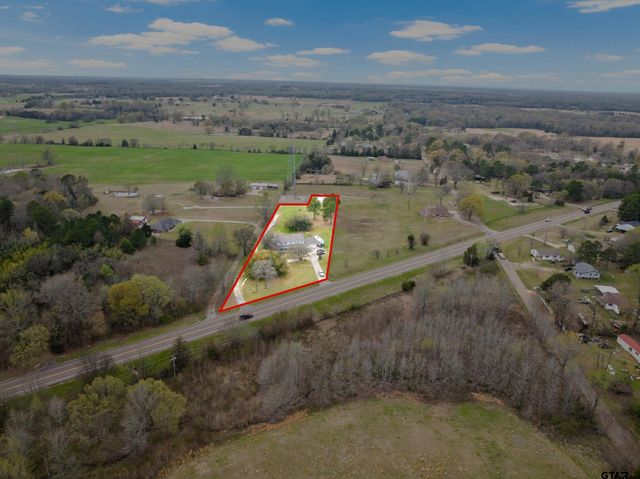 5975 N Hwy 271, Mt Pleasant, TX 75455