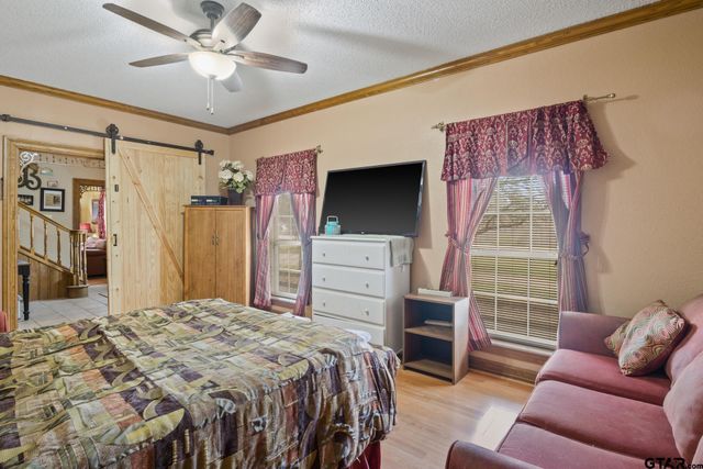 5975 N Hwy 271, Mt Pleasant, TX 75455